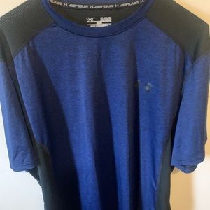 Men’s Under Armour shirt